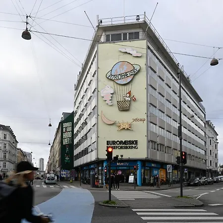 Cozy One Bedroom In Vesterbro 아파트 *